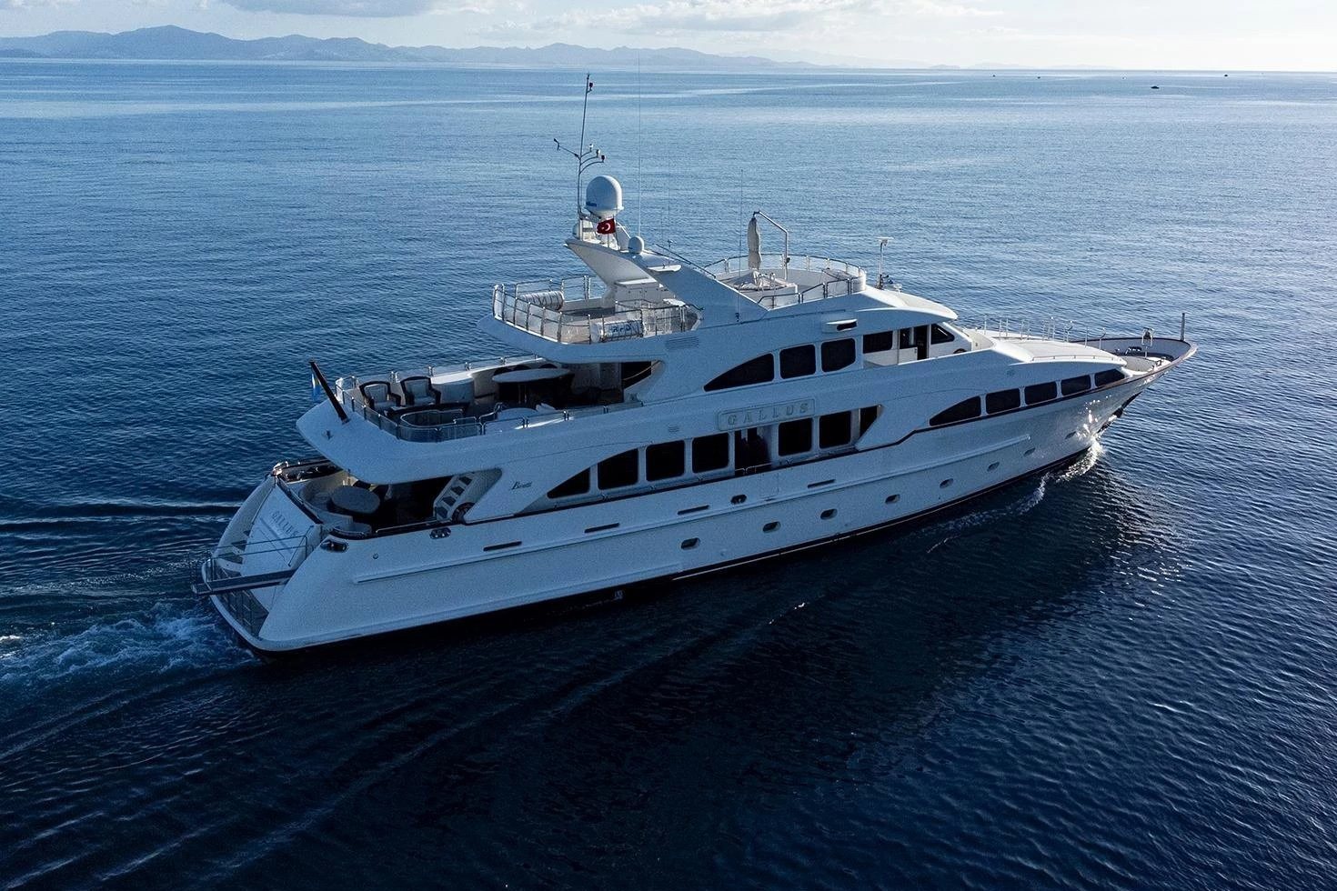 View 6: Benetti Gallus