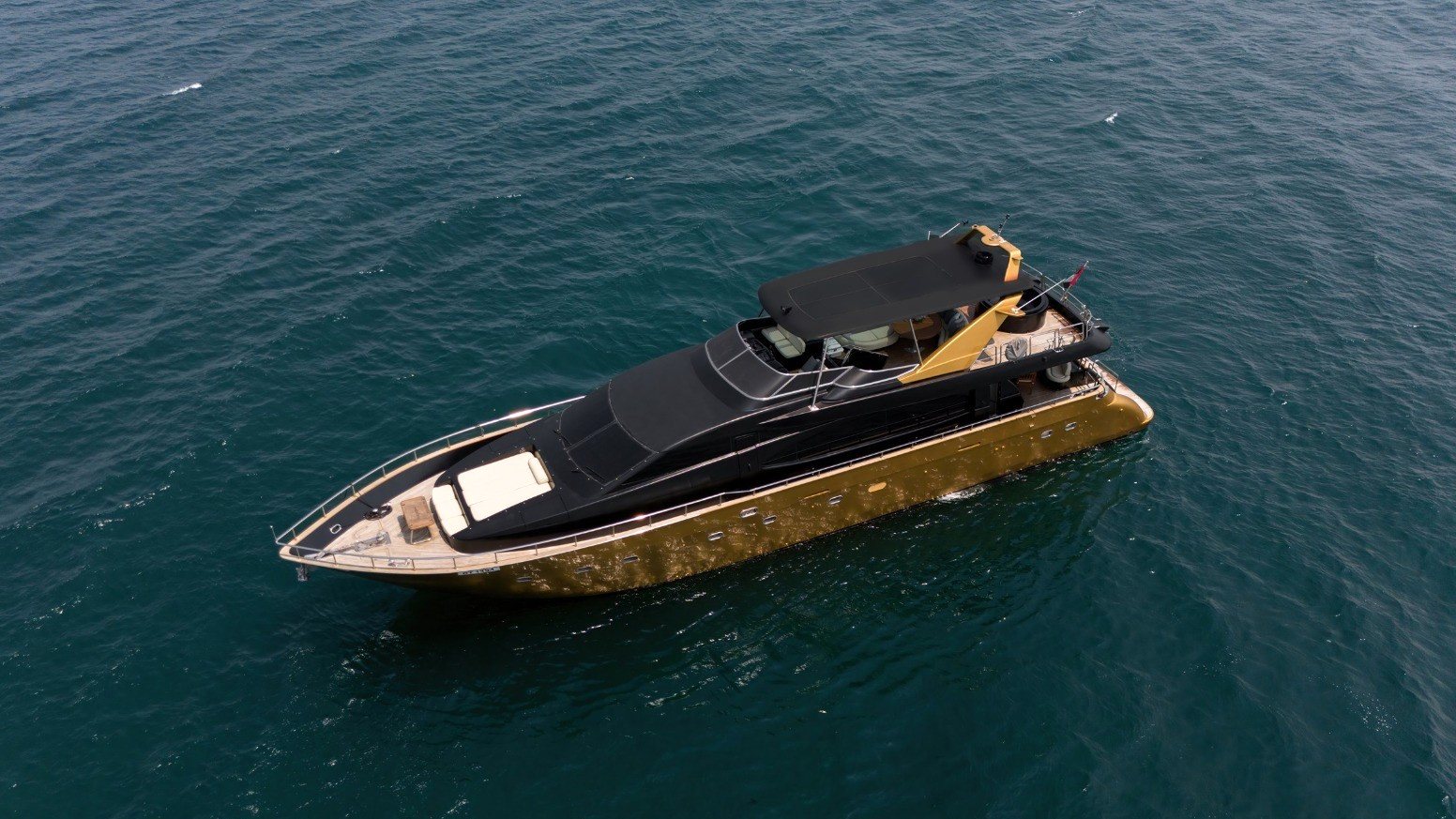 View 5: Azimut Anna