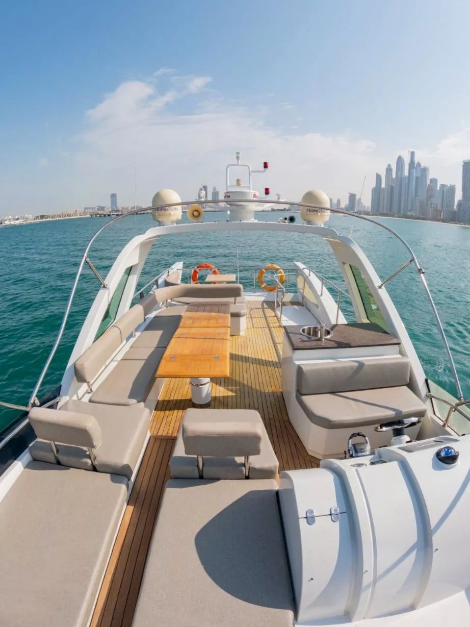 View 5: Azimut Lana