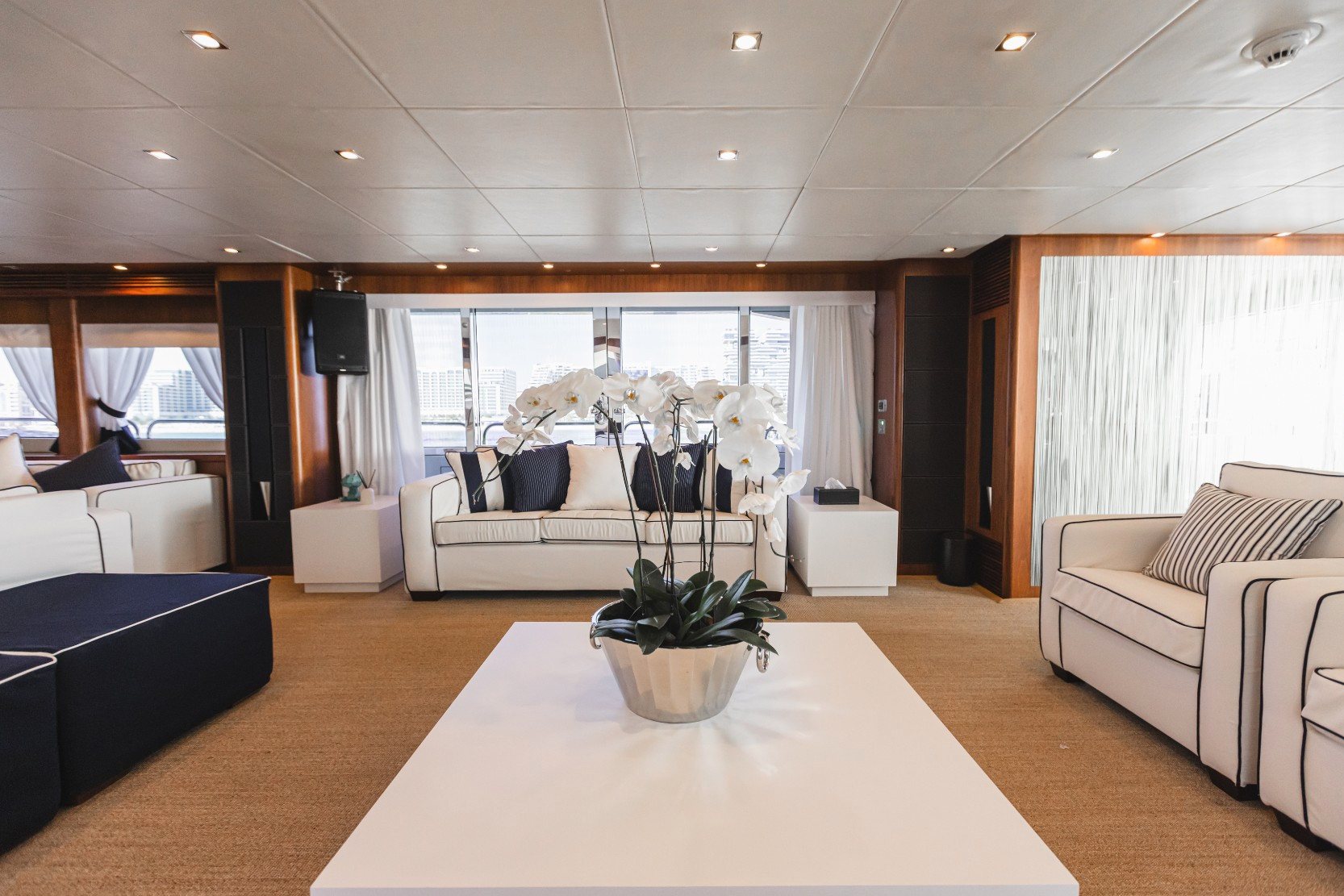 View 10: Sunseeker Lucien