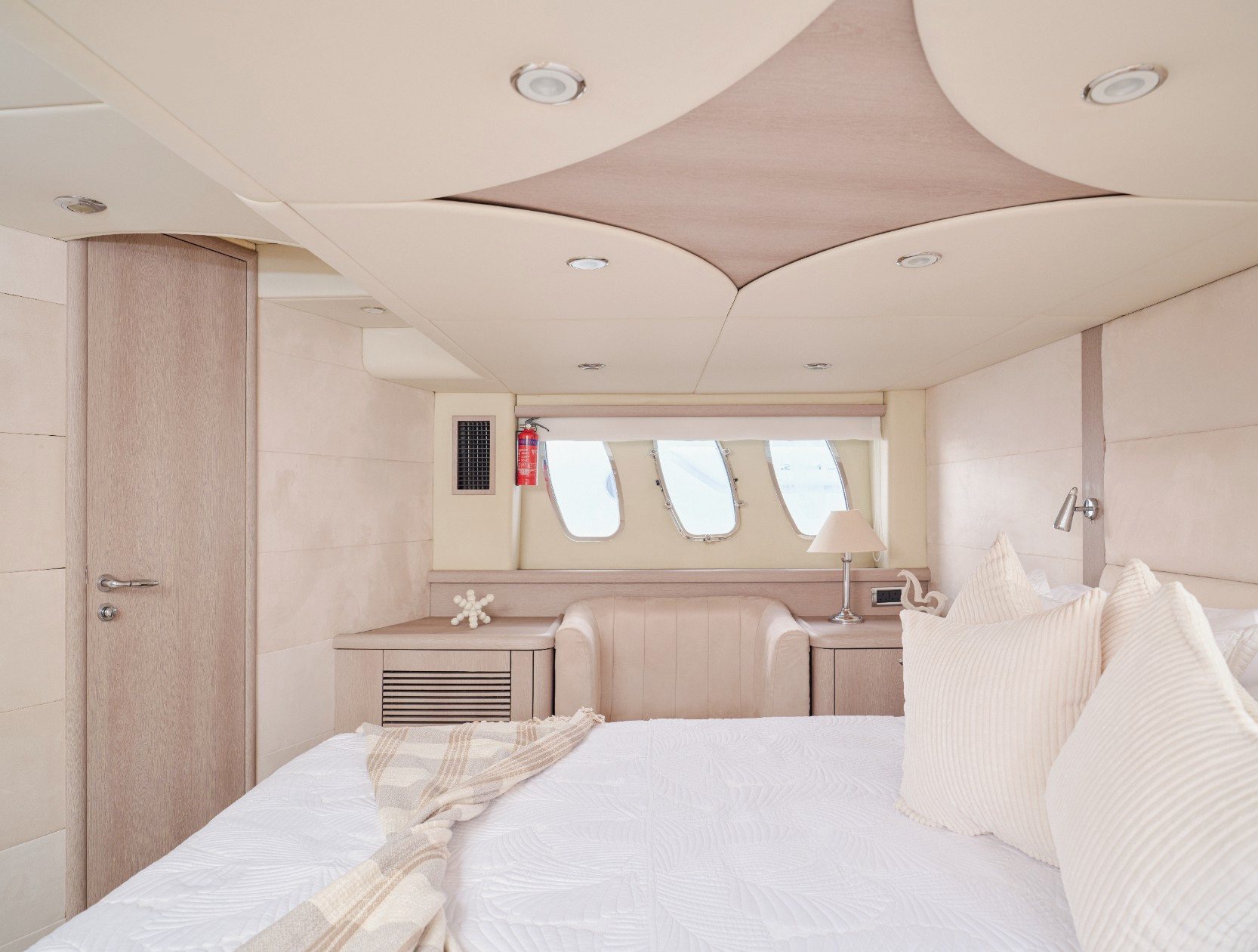 View 5: Sunseeker Satoshi