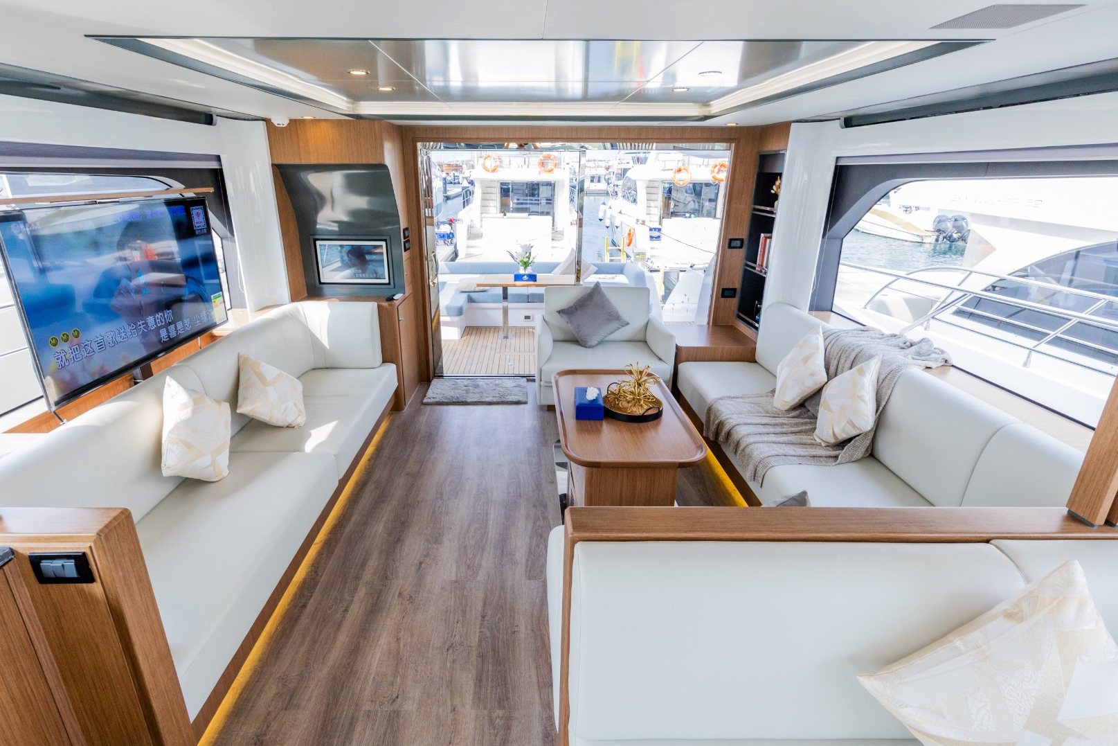 View 7: Sky Walker Amie X63 Sport