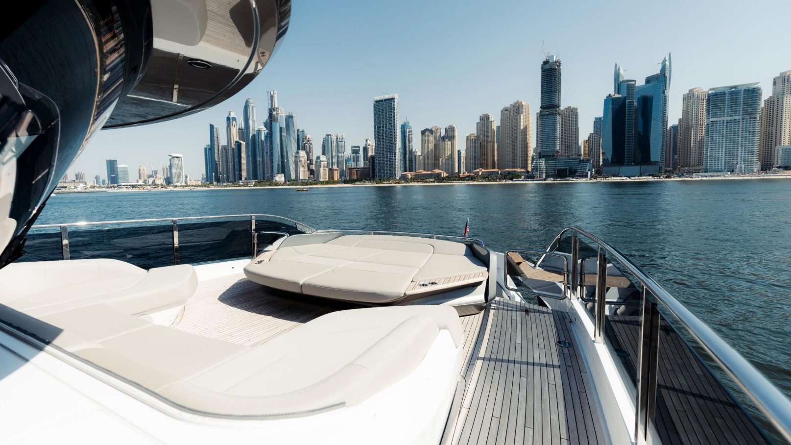View 7: Princess 95X Super-flybridge