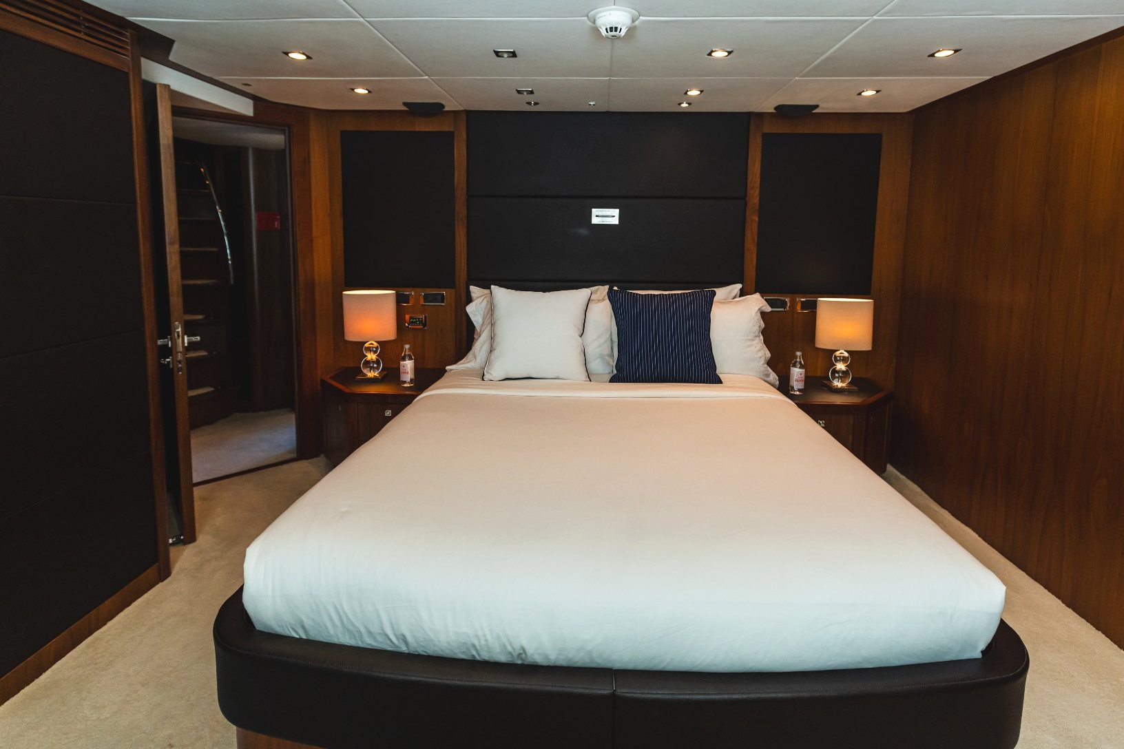 View 11: Sunseeker Lucien
