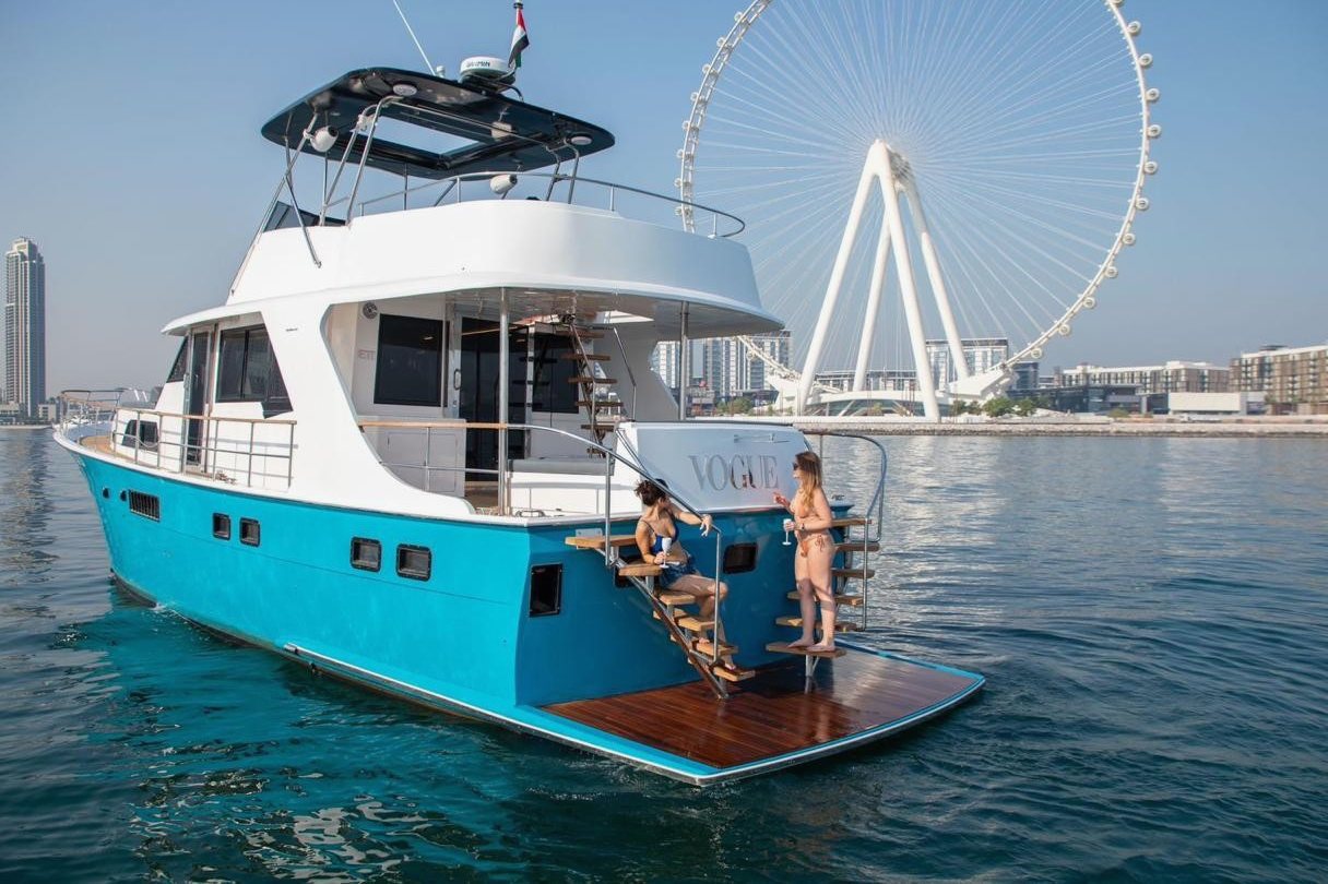 View 7: Vogue Hatteras