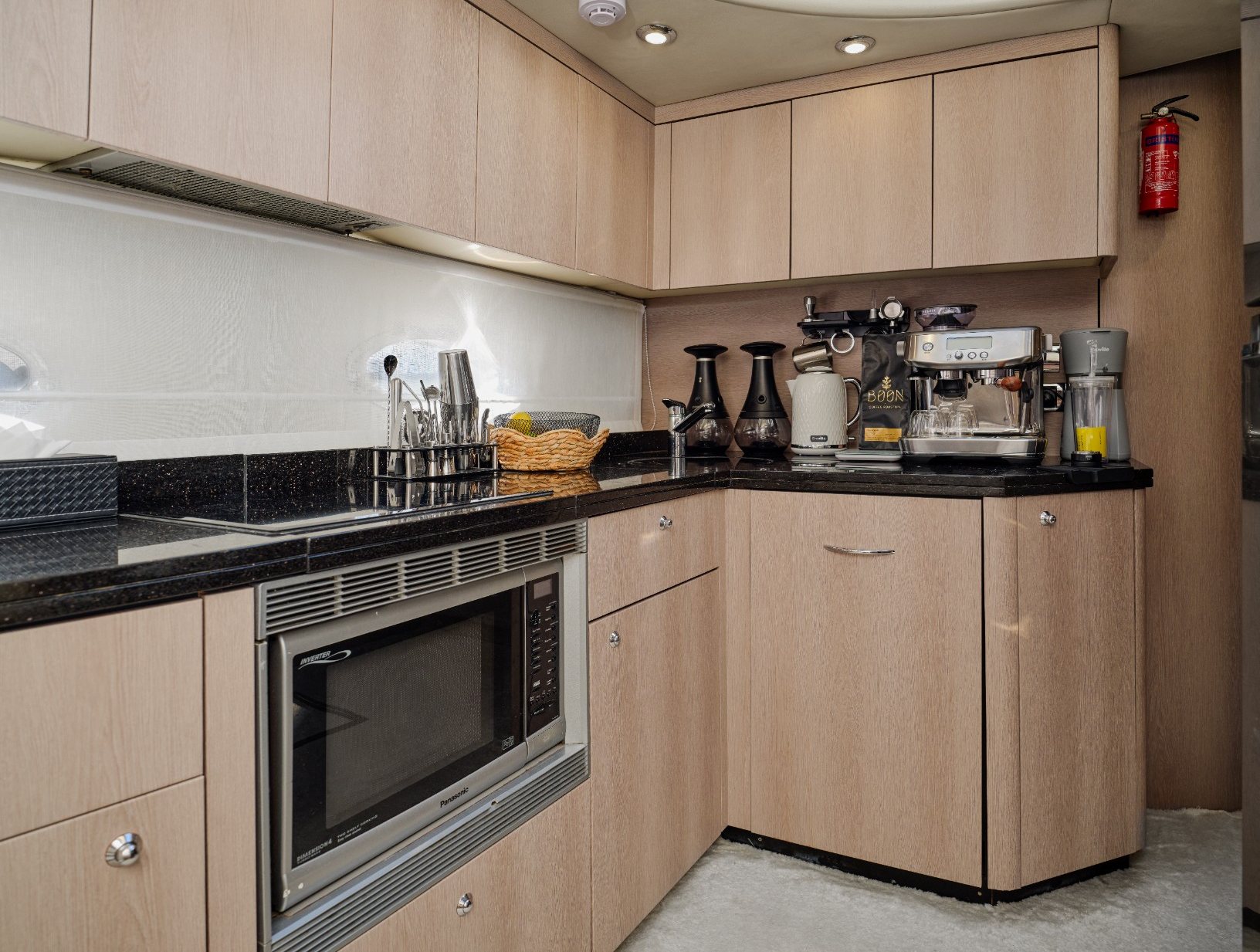 View 9: Sunseeker Satoshi