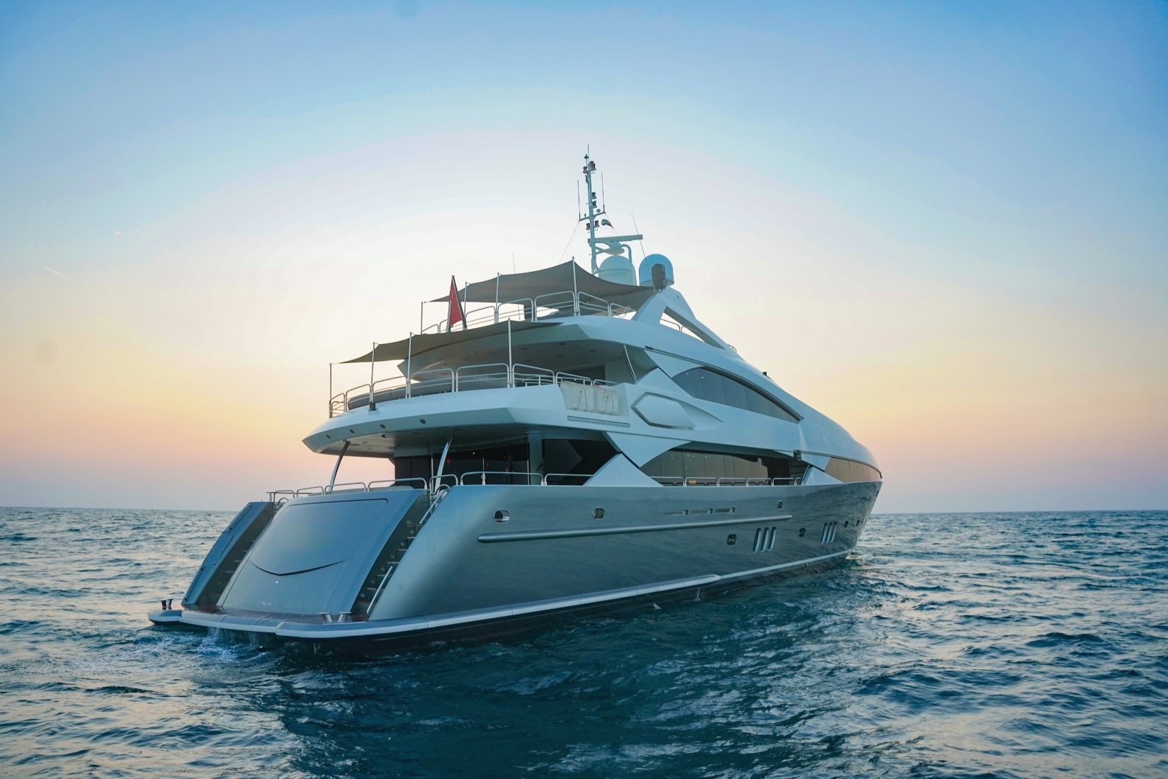 View 5: Sunseeker Encore